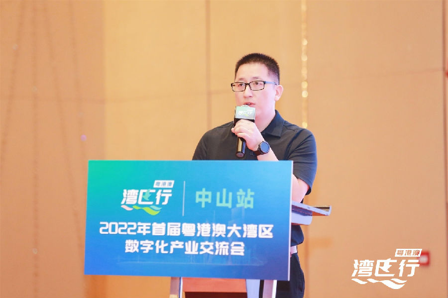 压缩.jpg